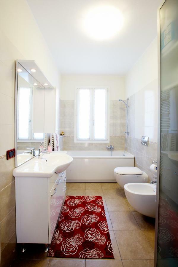 Casa Cristina Villa Montale  Екстериор снимка